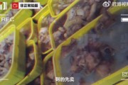 315在行动|杨铭宇黄焖鸡被曝剩菜回收再卖 多名消费者曾吃出异物